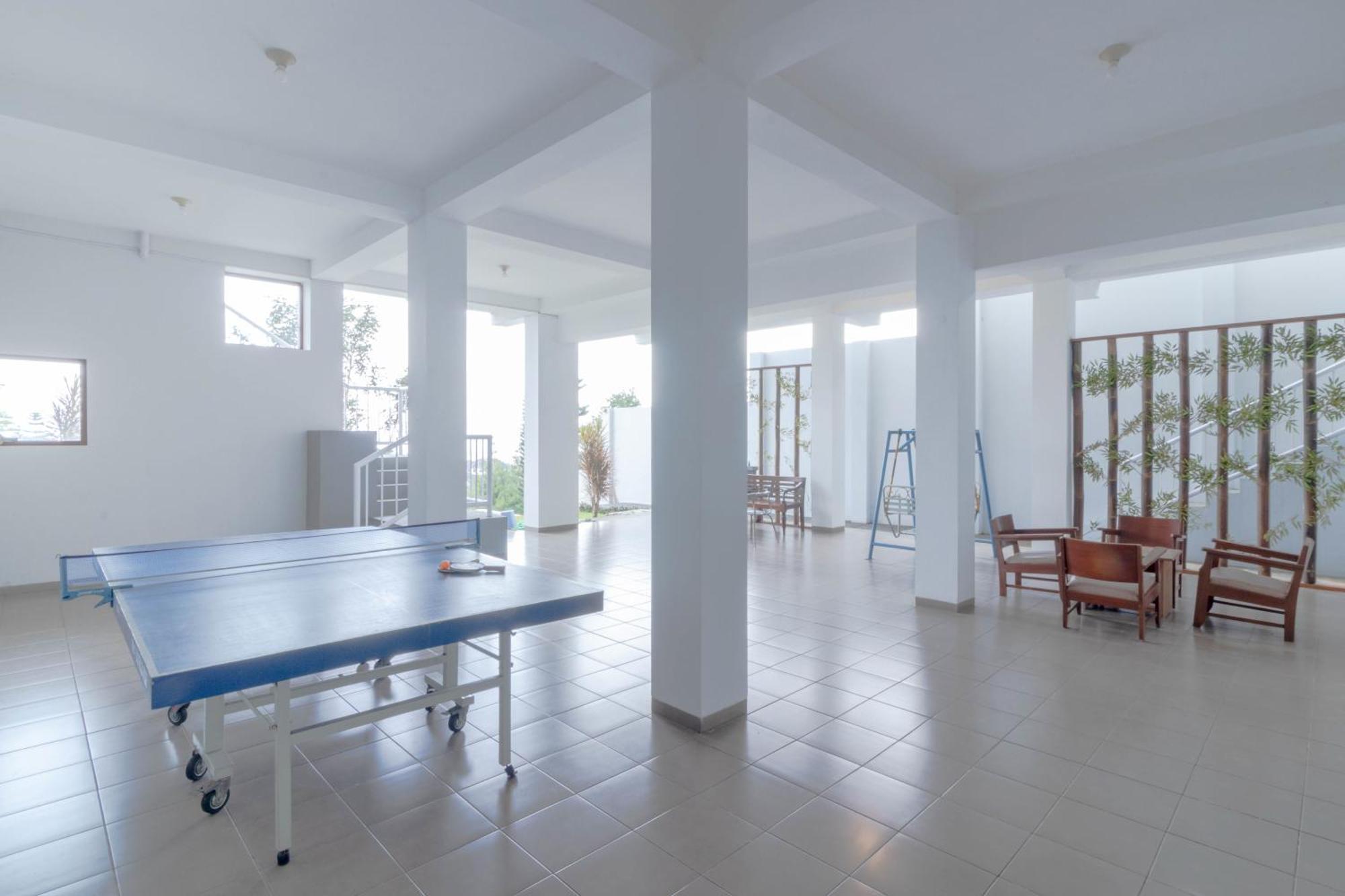 Family Only Amazing City View Villa - De Reiz Firen Syariah Бандунг Екстериор снимка